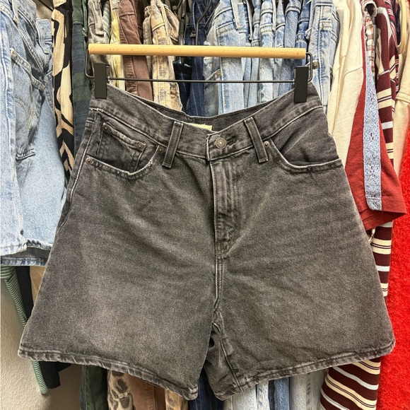 Levi’s Shorts - Picture 2 of 3